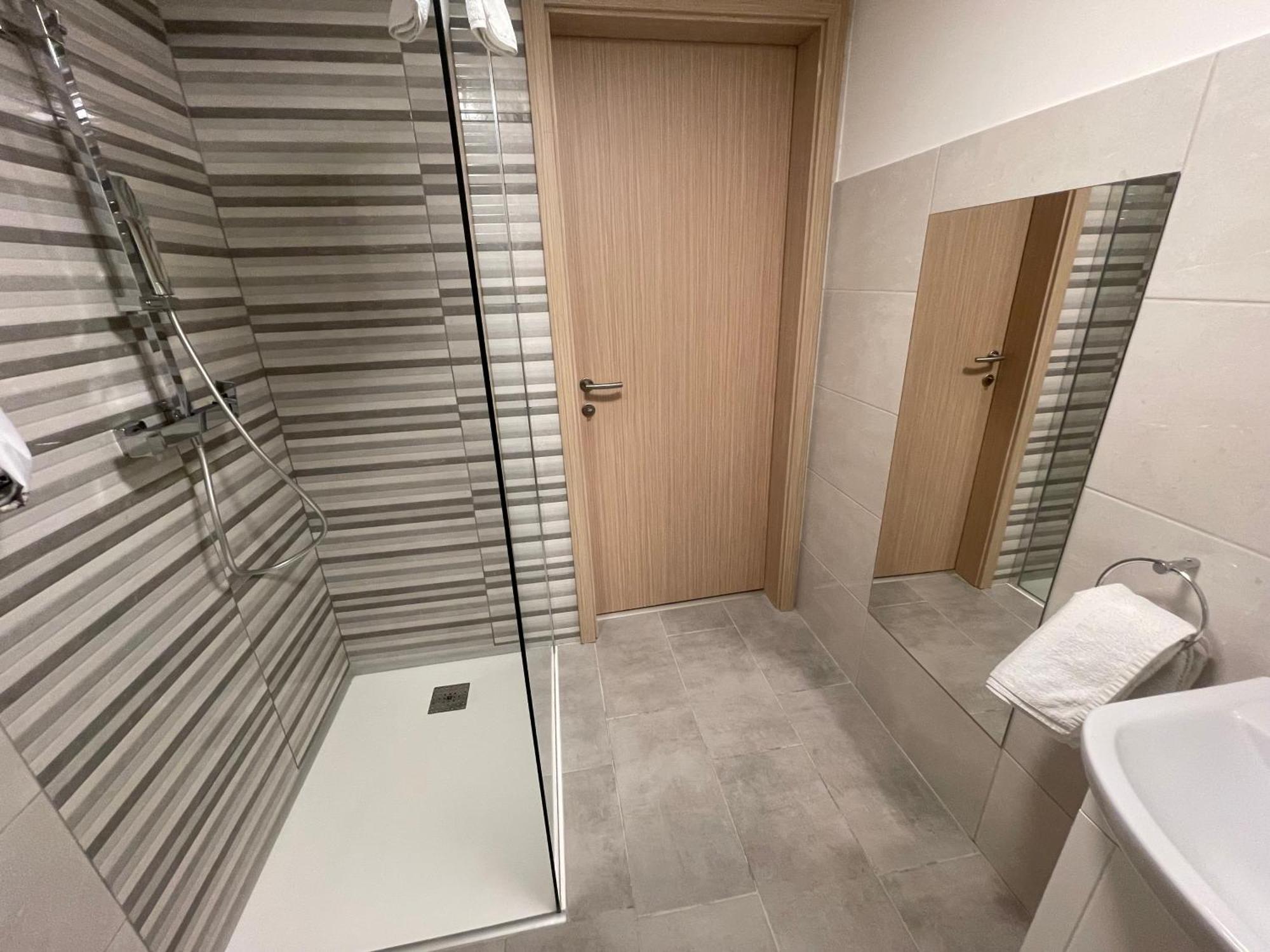 Apartma Tonii بوويتش المظهر الخارجي الصورة